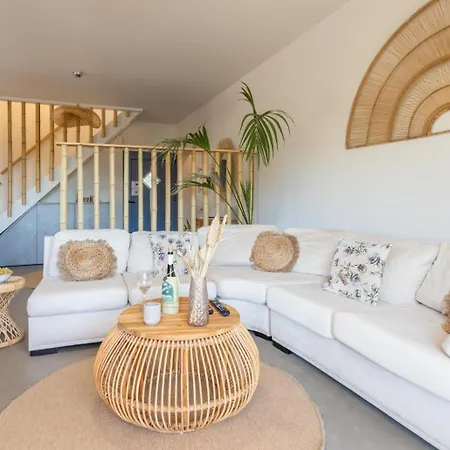 Canova Villa Mesovounia (Kefalonia)