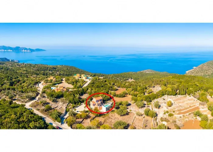 Βίλα Canova Μεσοβούνια