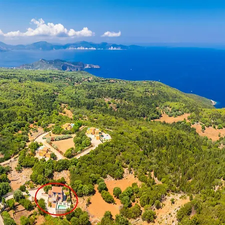 Canova Mesovounia (Kefalonia)