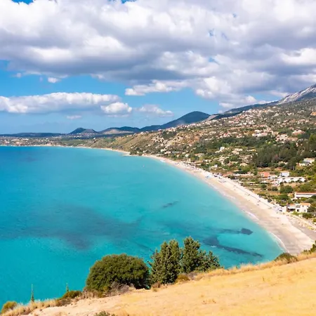 Canova Mesovounia (Kefalonia)